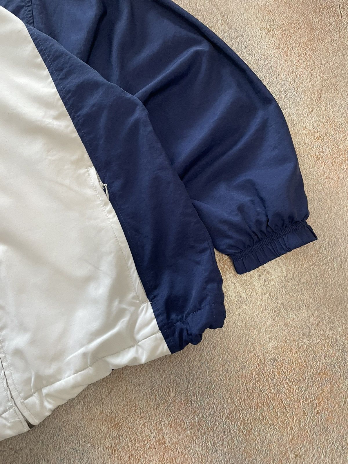Nike Vintage Nike Court Nylon Track Jacket Small Logo Size US S / EU 44-46 / 1 - 5 Thumbnail