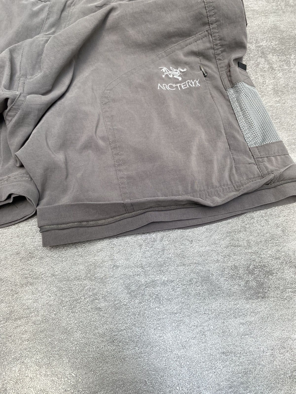 Arc'teryx Short Pants Size US 30 / EU 46 - 6 Thumbnail