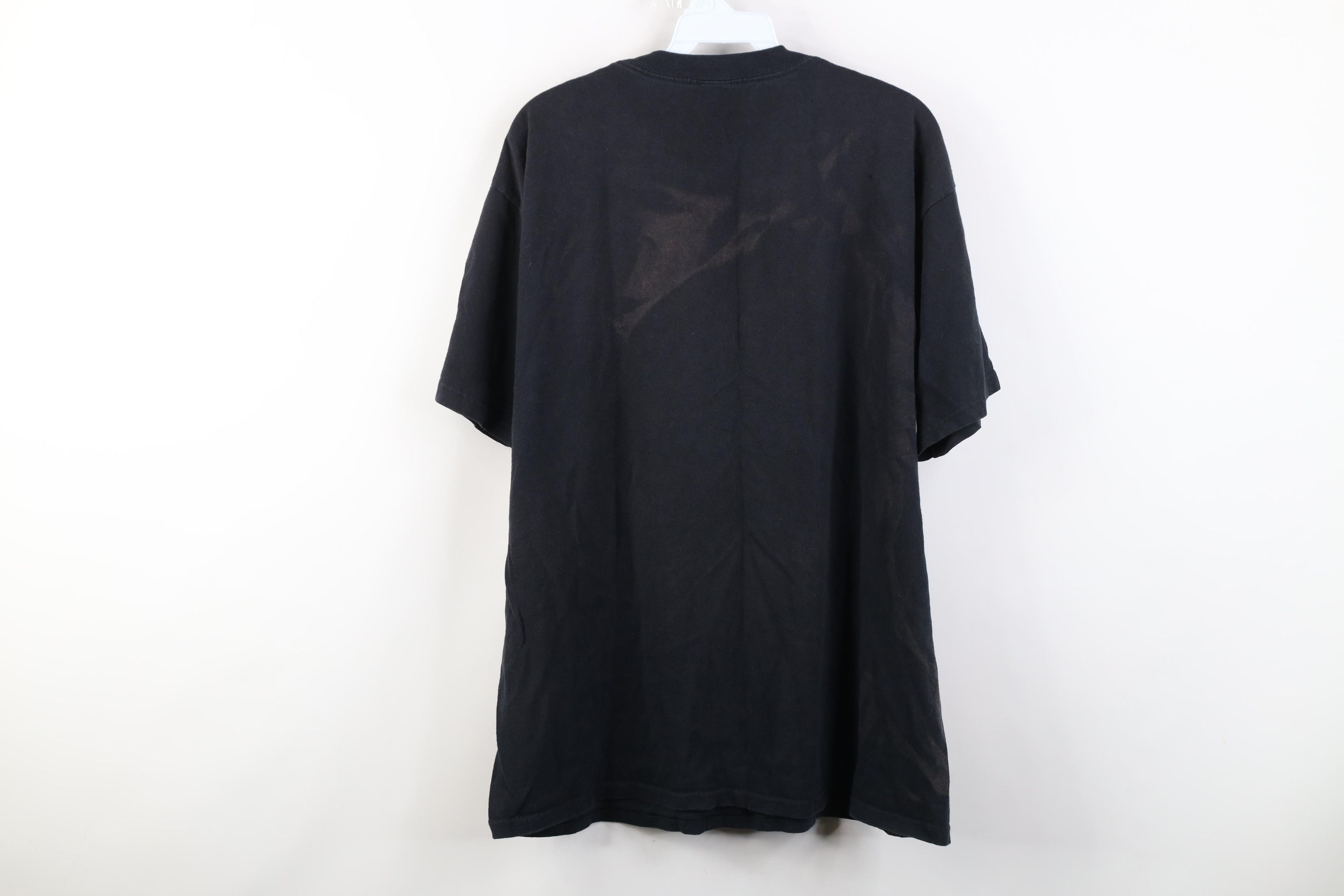 Vintage Vintage Y2K Sun Crew 2010 Tour The Moody Blues Band T-Shirt Size US XL / EU 56 / 4 - 13 Thumbnail