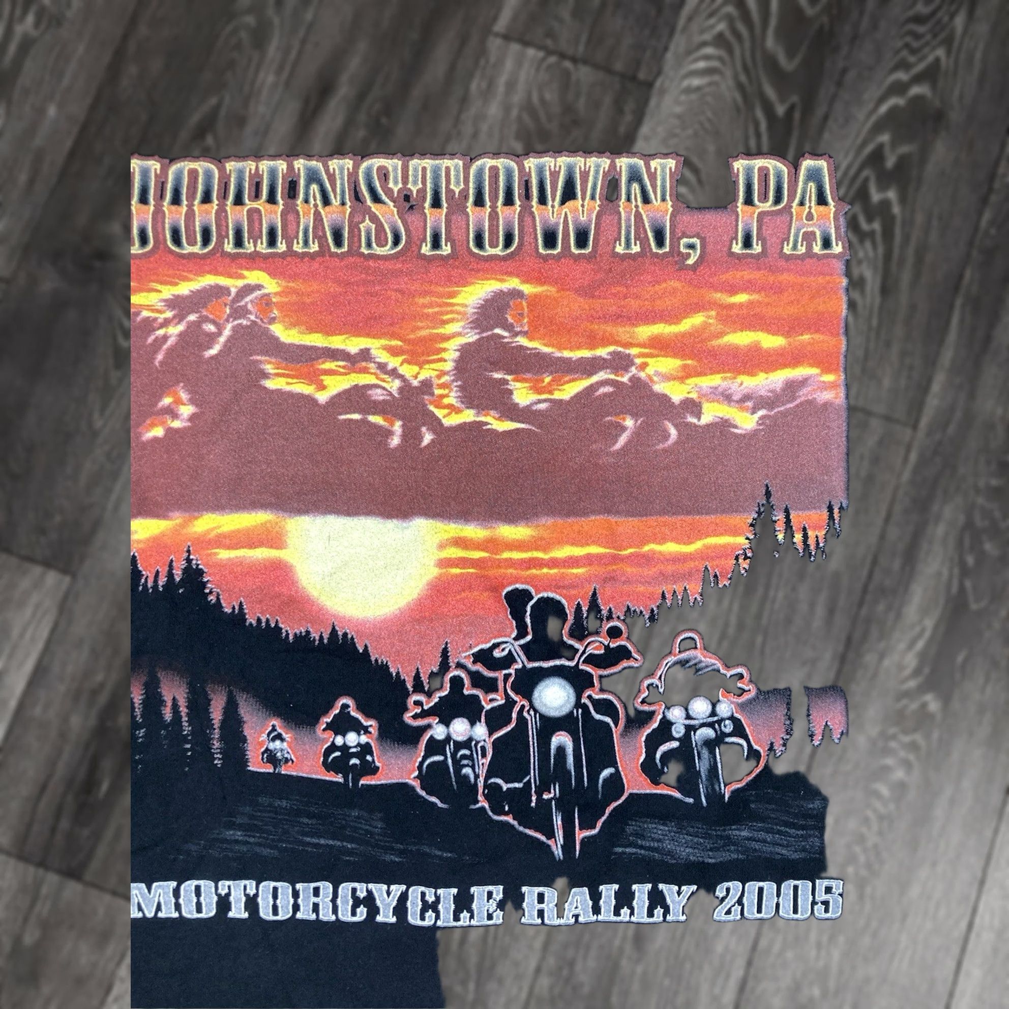 Gildan VINTAGE Motorcycle Rally Johnstown Pennsylvania 2005 Graphic T-shirt Men Large Size US L / EU 52-54 / 3 - 1 Thumbnail