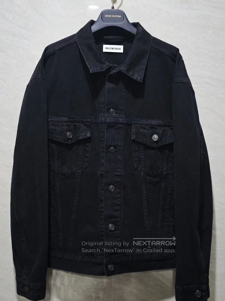 Balenciaga Balenciaga Black Jean Jacket with Back Crystal Studs Size XS / US 0-2 / IT 36-38 - 1 Thumbnail