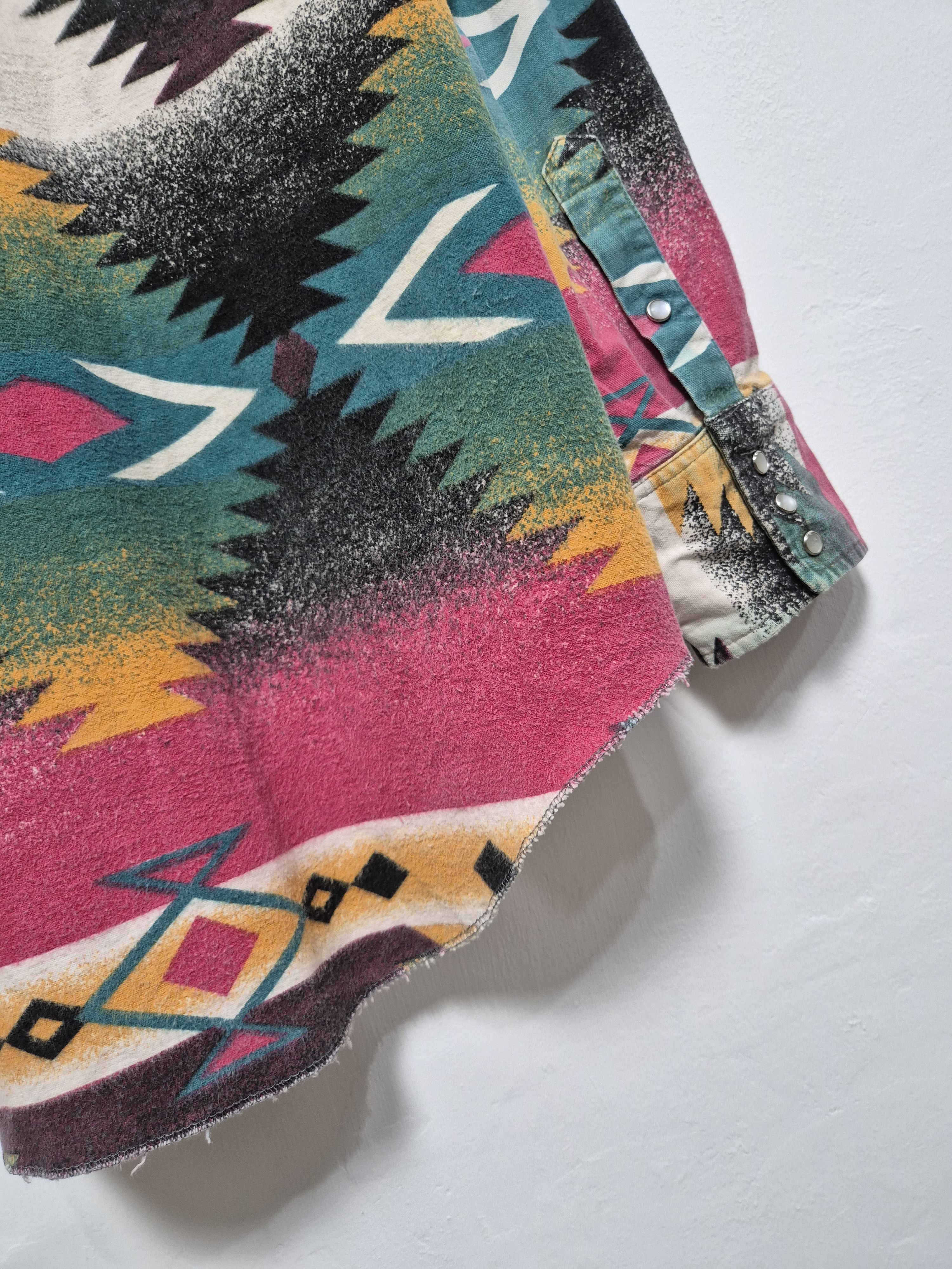 Vintage × Wrangler Vintage Wrangler Shirt Navajo Pattern Size US M / EU 48-50 / 2 - 5 Thumbnail