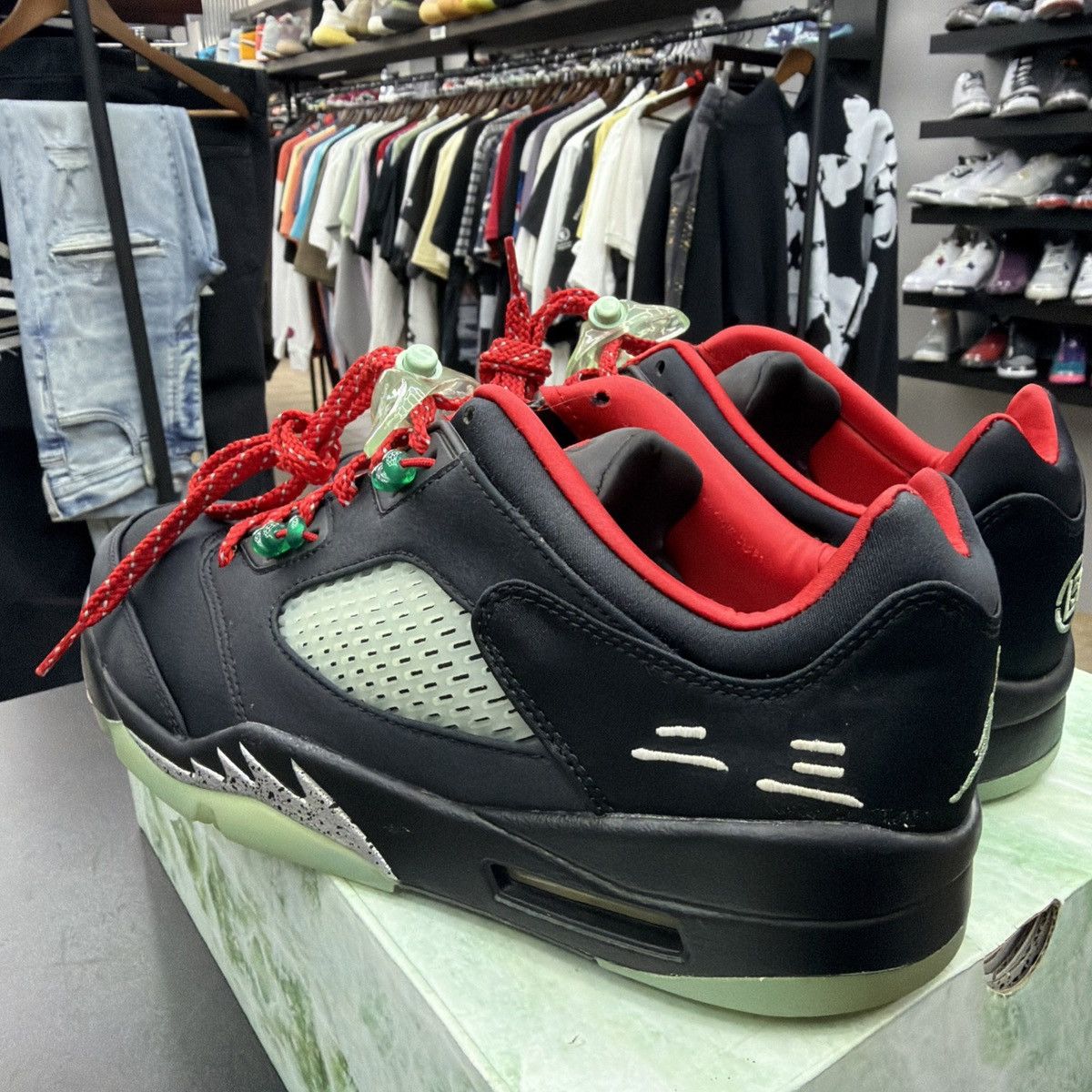Jordan Brand Air Jordan 5 Retro Low SP Clot Black Jade Men's Size 10 Size US 10 / EU 43 - 12 Thumbnail