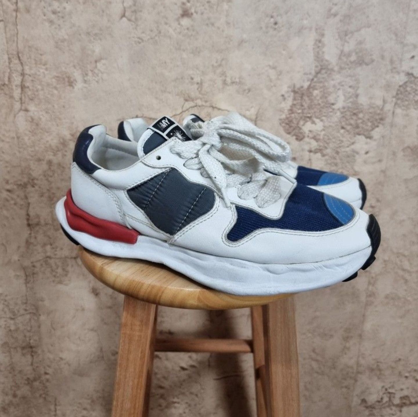 Maison MIHARA YASUHIRO Maison mihara yasuhiro OG sole running sneaker Size US 11 / EU 44 - 1 Thumbnail