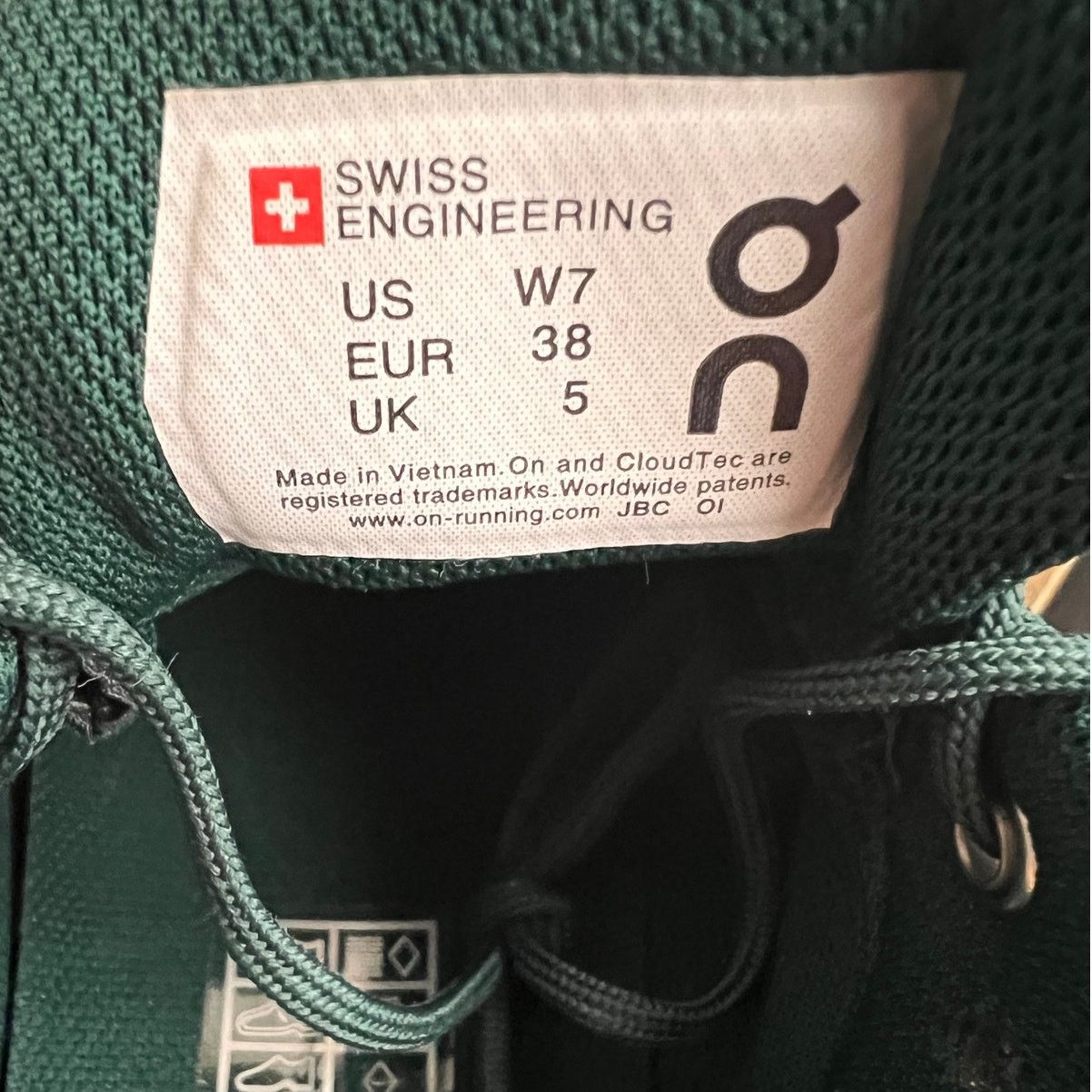 On ON RUNNING Cloudventure Waterproof 2 Trail Running Shoes,US7 Size US 7 / IT 37 - 11 Thumbnail