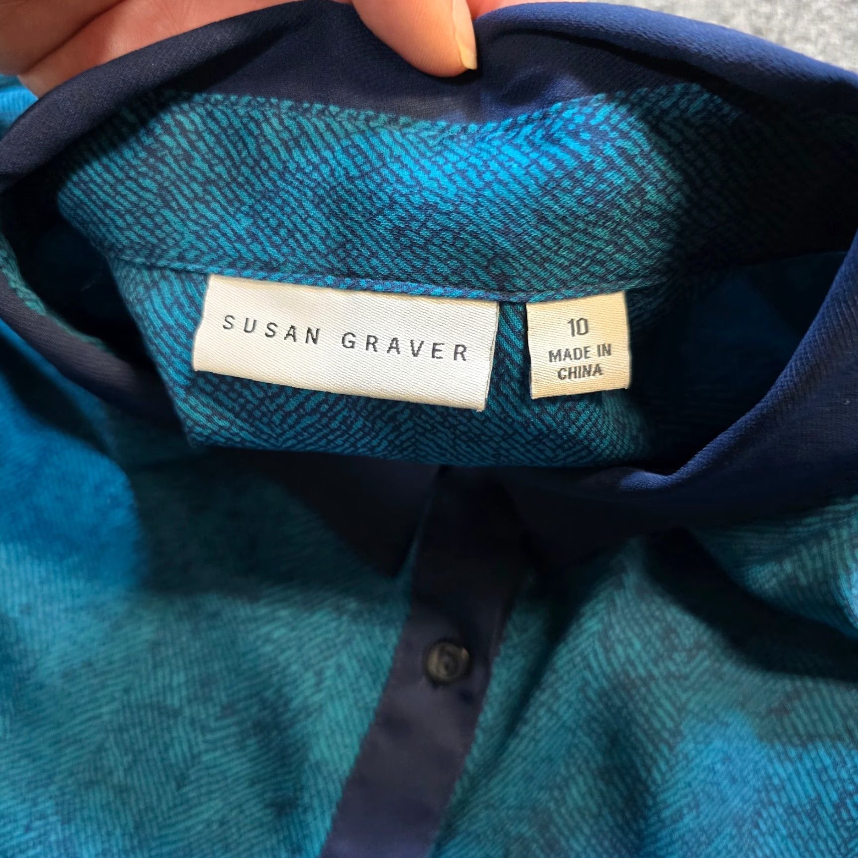 Vintage Susan Graver Blouse Shirt Womens 10 Blue Sheer Button Front Long Sleeve Casual Size L / US 10 / IT 46 - 3 Thumbnail