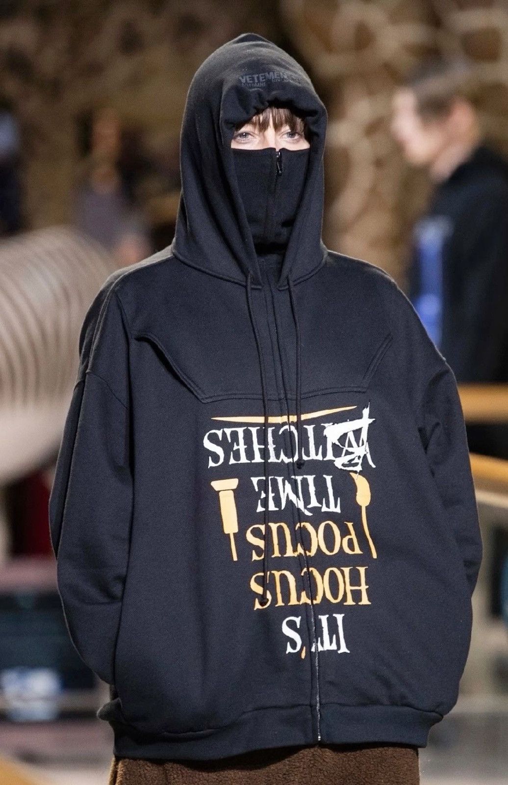 トップス vetements hocus pocus zip Vetements (NWT) Vetements AW/19 Hocus Pocus Halloween Zip-Up