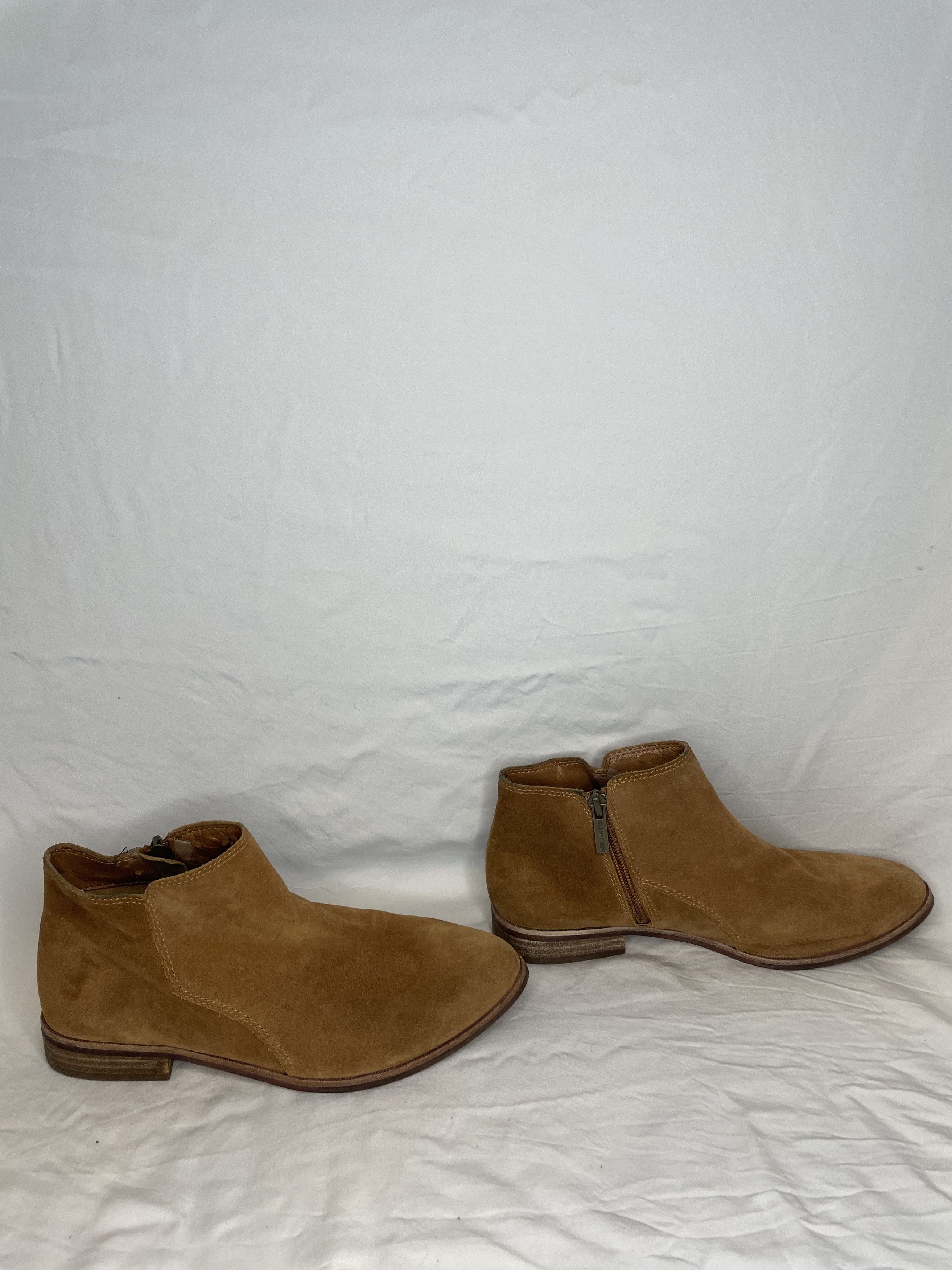 Gianni Valentino Gianni Bini Flat Ankle Booties Tan Suede Zip Size US 8 / IT 38 - 2 Thumbnail
