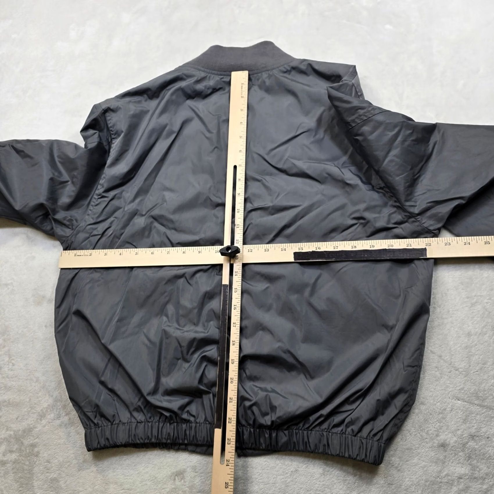 Gap GAP Bomber Jacket Mens Gray Small Lightweight Zip Military Flight Nylon Size US S / EU 44-46 / 1 - 7 Thumbnail