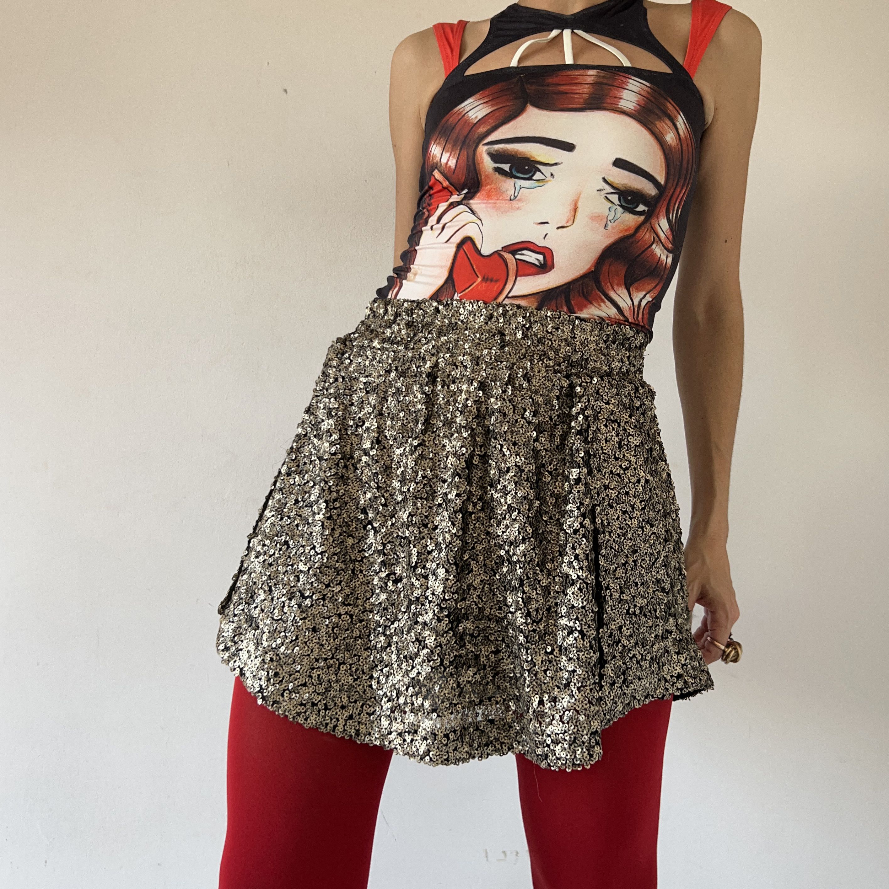 Vintage Vintage Gold Sequin Mini Skirt Size 27" / US 4 / IT 40 - 1 Thumbnail