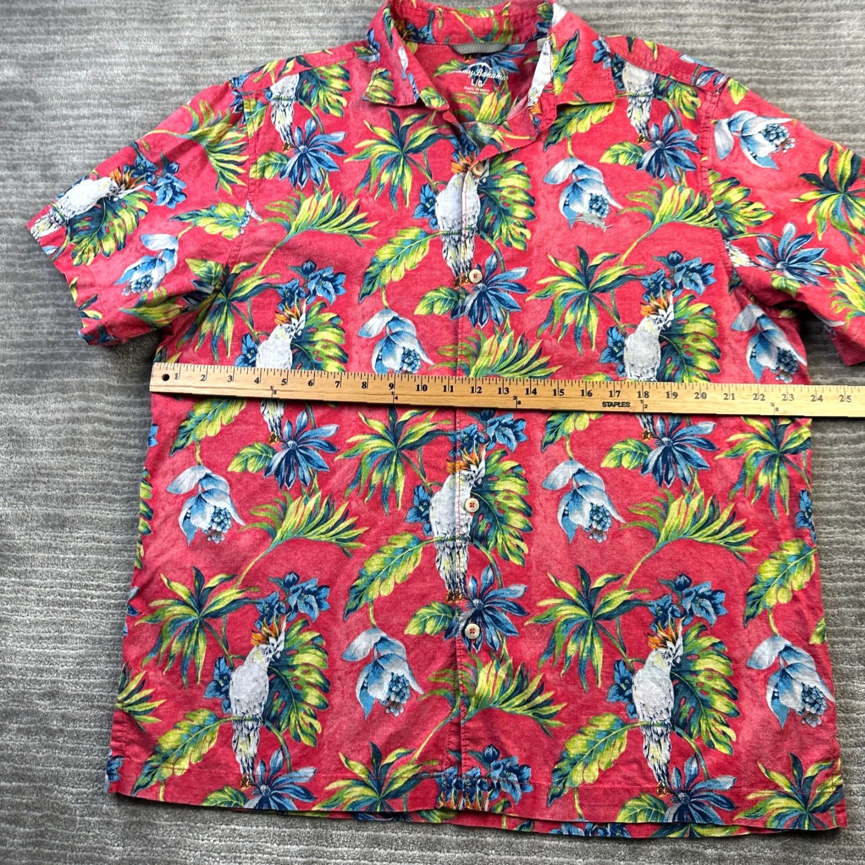Tommy Bahama Tommy Bahama Shirt Mens Large Red Button Up All Over Print Parrot Camp Size US L / EU 52-54 / 3 - 7 Thumbnail