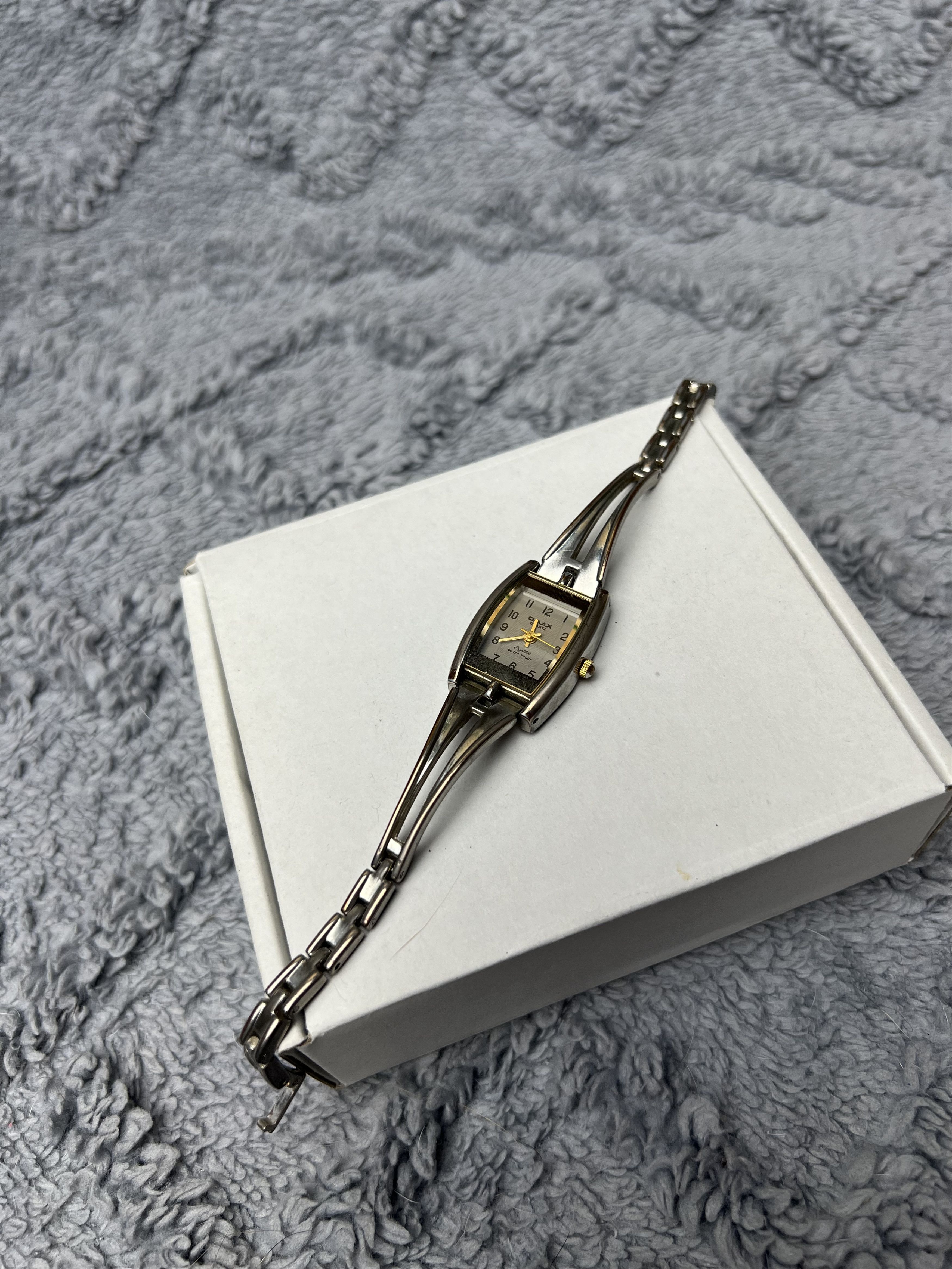 Vintage Futuristic Vintage Omax Japanese Style Chain Bracelet Watch Size ONE SIZE - 8 Thumbnail