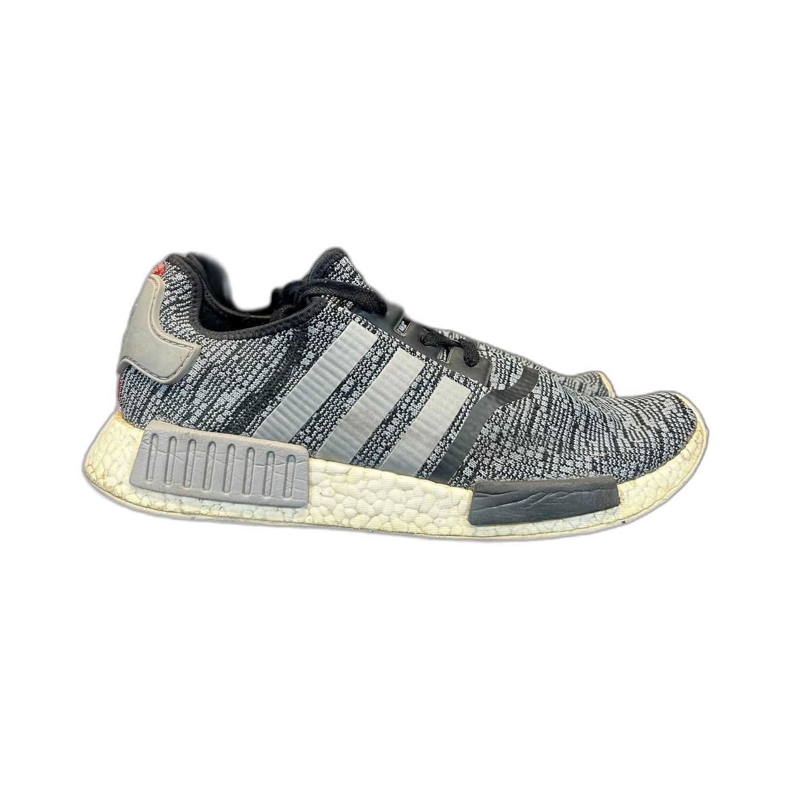 adidas gazelle silver green womens adidas Originals Men NMD R1 Boost Green GX9536 7 main image 1