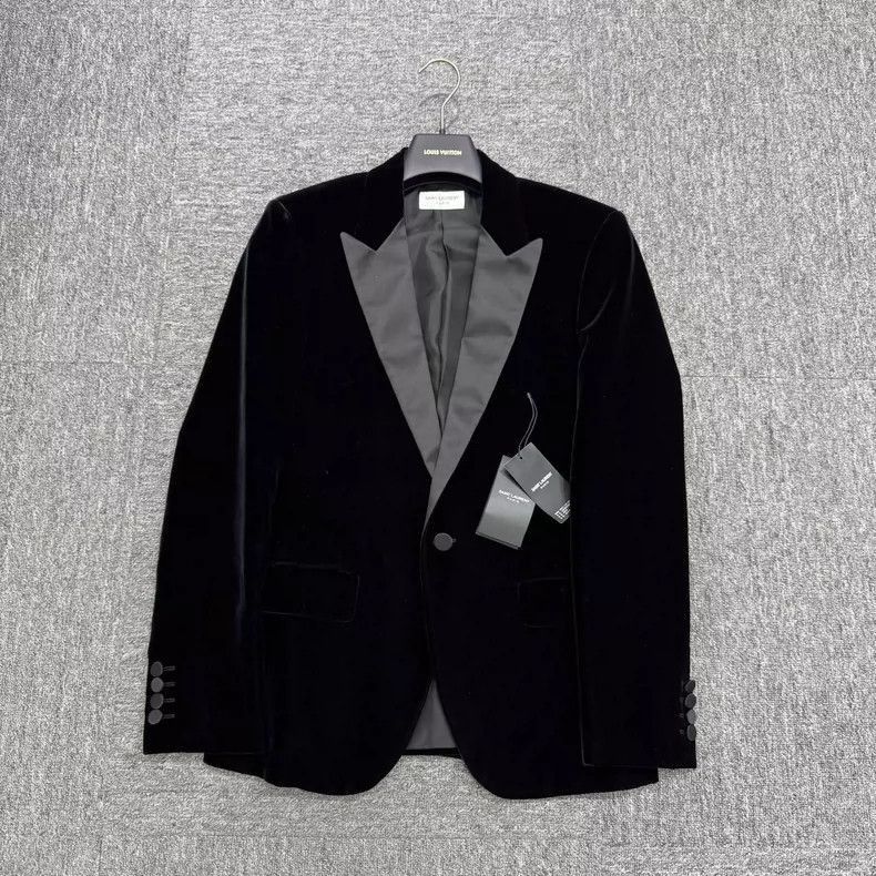 Saint Laurent Paris black velvet suit jacket with tags Size US L / EU 52-54 / 3 - 1 Thumbnail