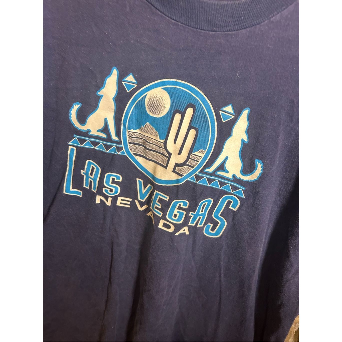 Vintage Vintage 1990s single stitch, Las Vegas nature wolves eagle d Size US XL / EU 56 / 4 - 2 Thumbnail
