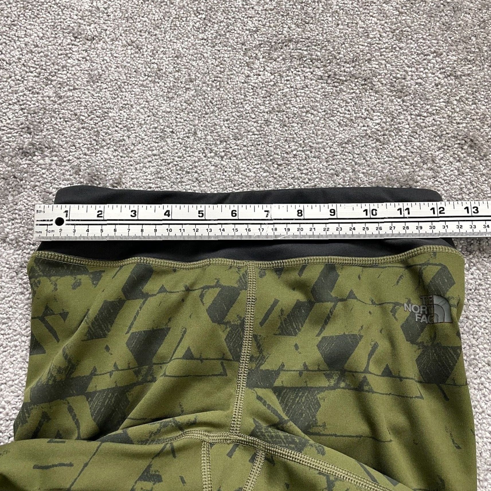 The North Face VINTAGE The North Face Flash Dry Compression Leggings Women Small Green Black Active Gym Size 28" / US 6 / IT 42 - 6 Thumbnail