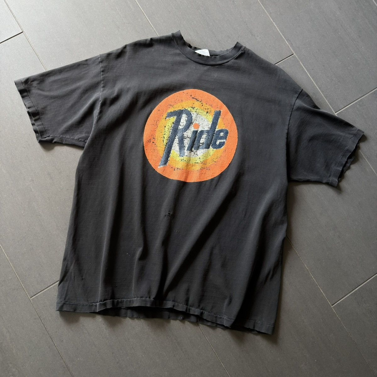Vintage Vintage Faded 90s “Ride” Tide Parody Thrashed Erd Bike Tee Size US XL / EU 56 / 4 - 7 Thumbnail