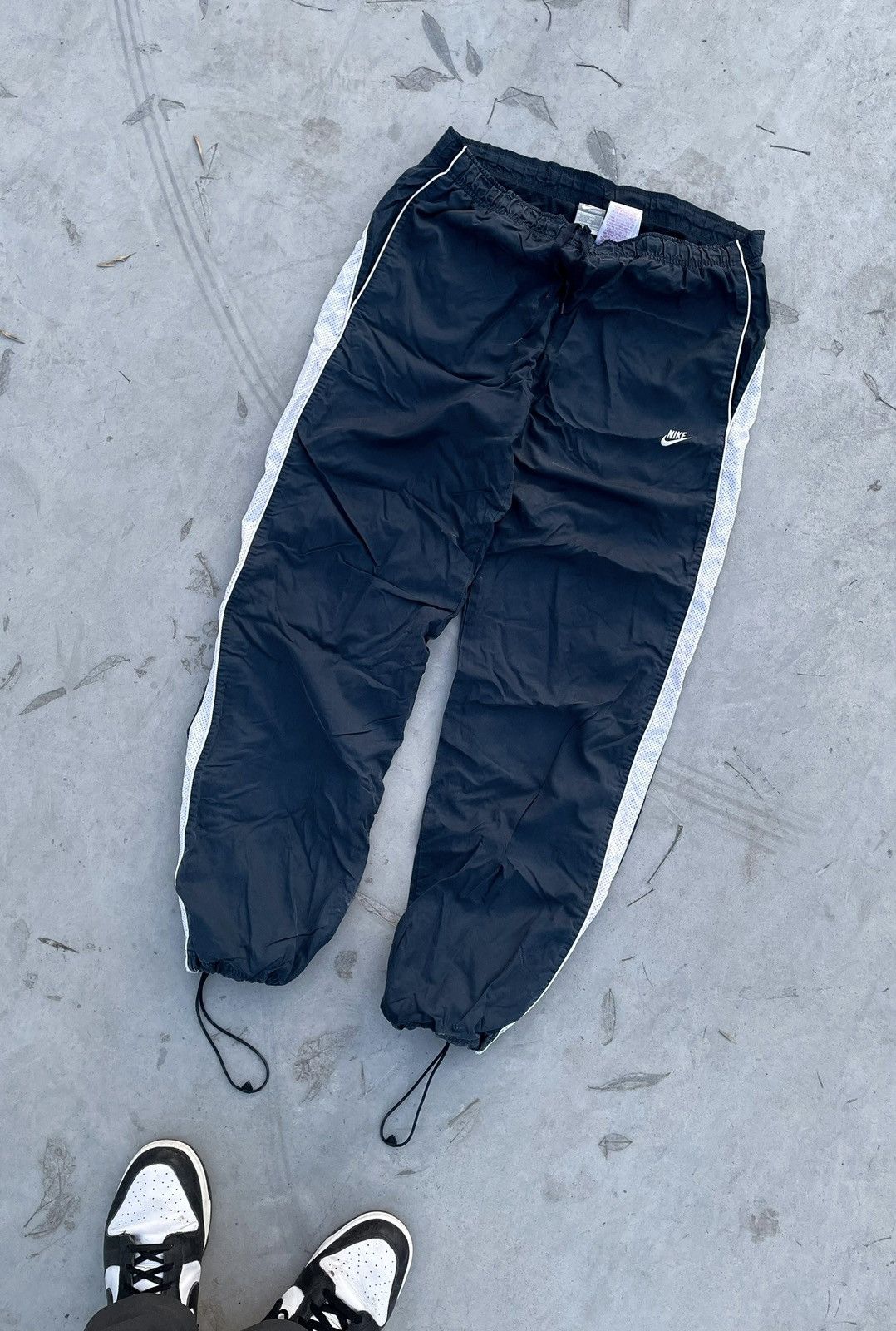 Nike Nike Vintage Dark Blue Nylon Track Pants Drill Y2K Size US 33 - 6 Thumbnail