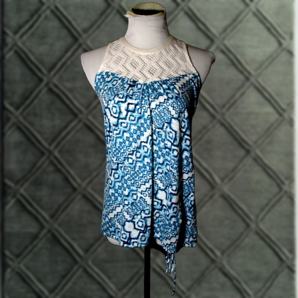Lucky Brand LUCKY BRAND Blue Sleeveless Lace Trim Top Size S Size S / US 4 / IT 40 - 1 Thumbnail
