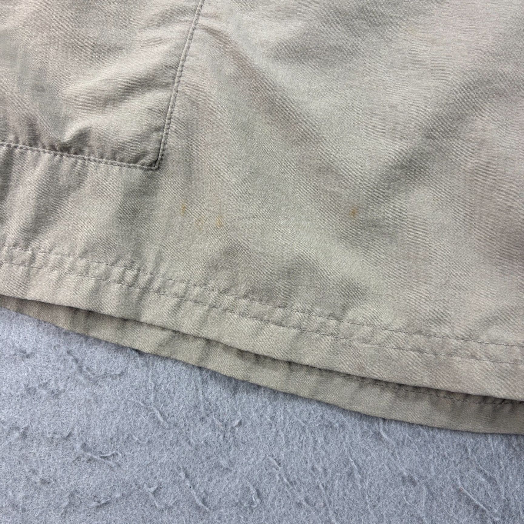 Vintage Simms Shorts Mens Small Beige Cargo Performance Nylon Size US 29 - 2 Thumbnail
