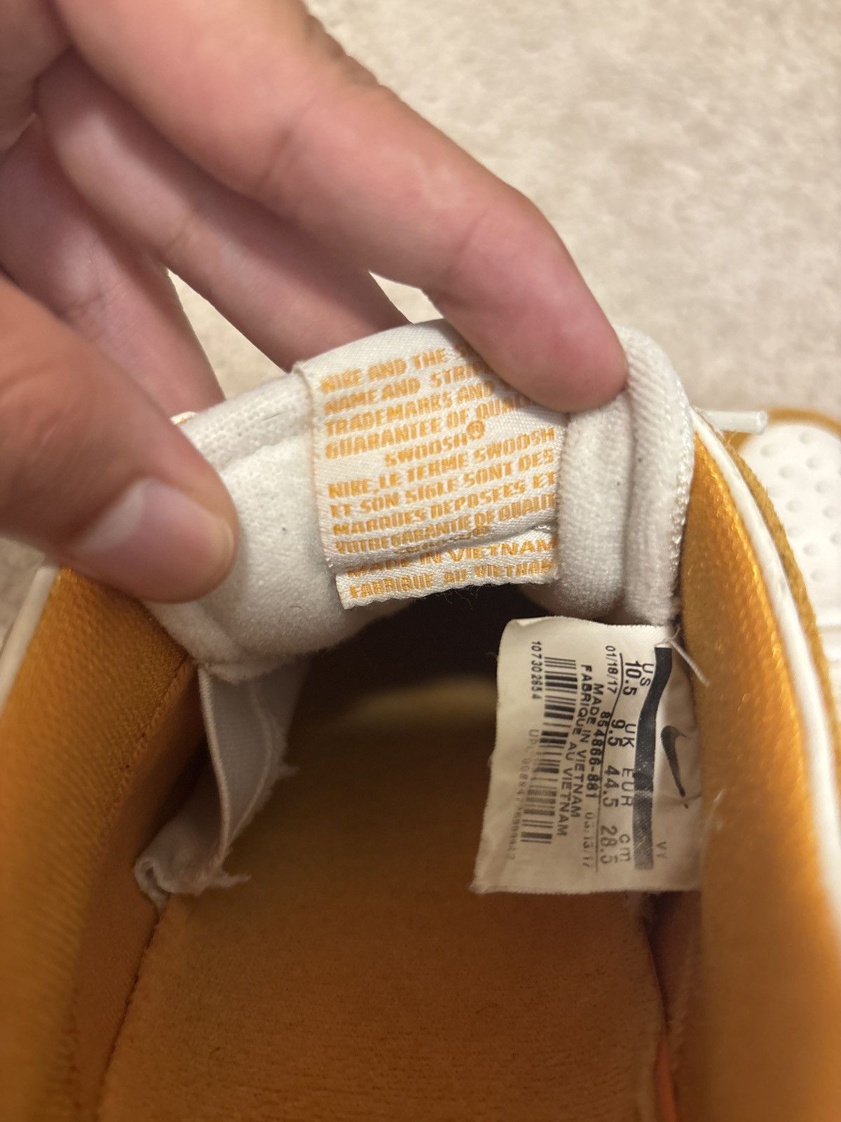 Nike Nike SB Dunk Circuit Orange Size US 10.5 / EU 43-44 - 8 Thumbnail