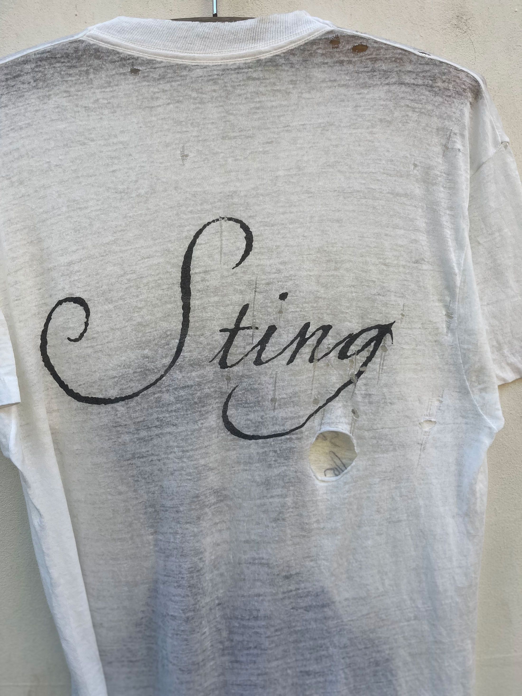 Band Tees Vintage Sting 90s Paper Thin Distressed Burn Out Size US L / EU 52-54 / 3 - 7 Thumbnail