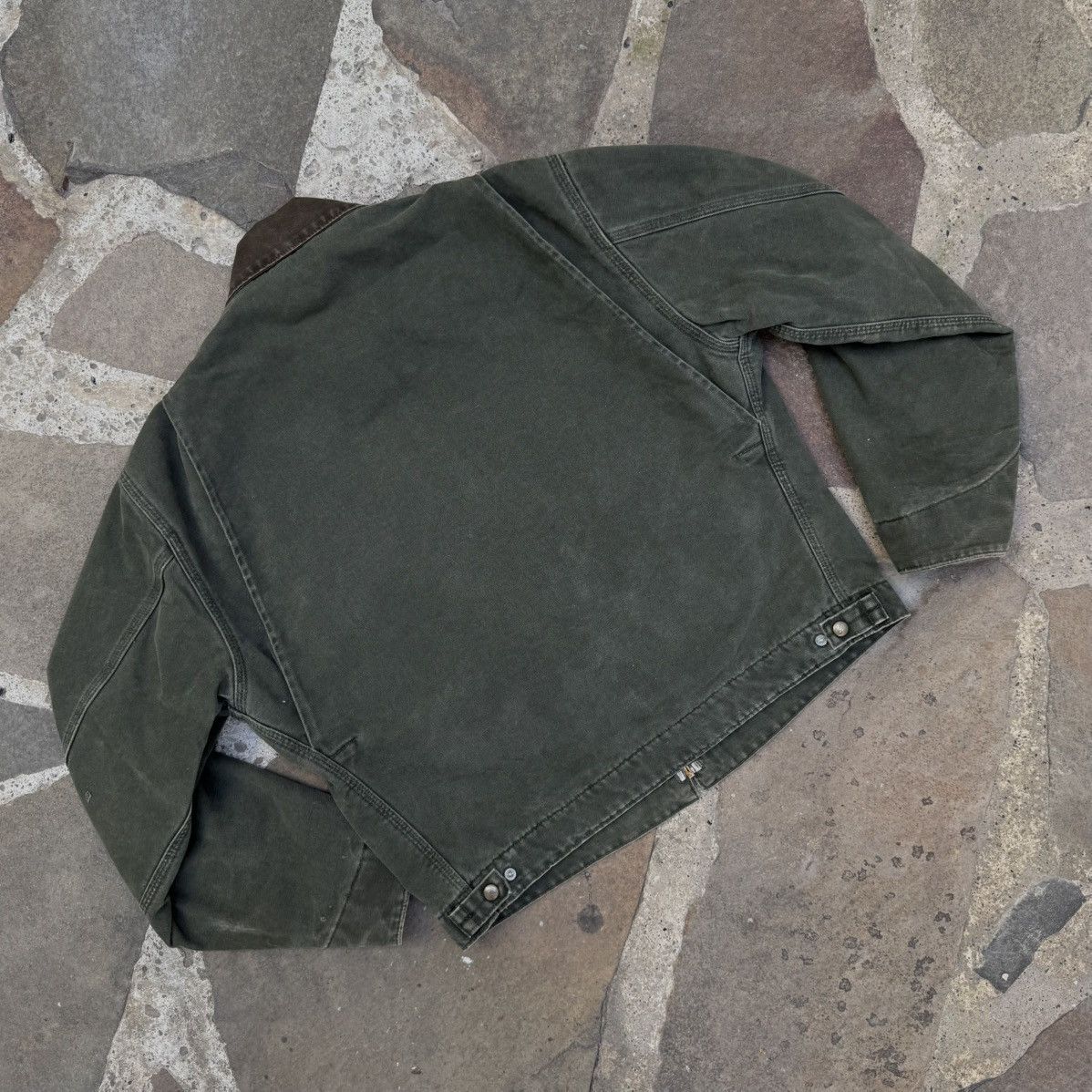 Carhartt 📦 SOLD 📦 CARHARTT DETROIT JACKET J97 MOS 00’s Big Logo Size US L / EU 52-54 / 3 - 9 Thumbnail