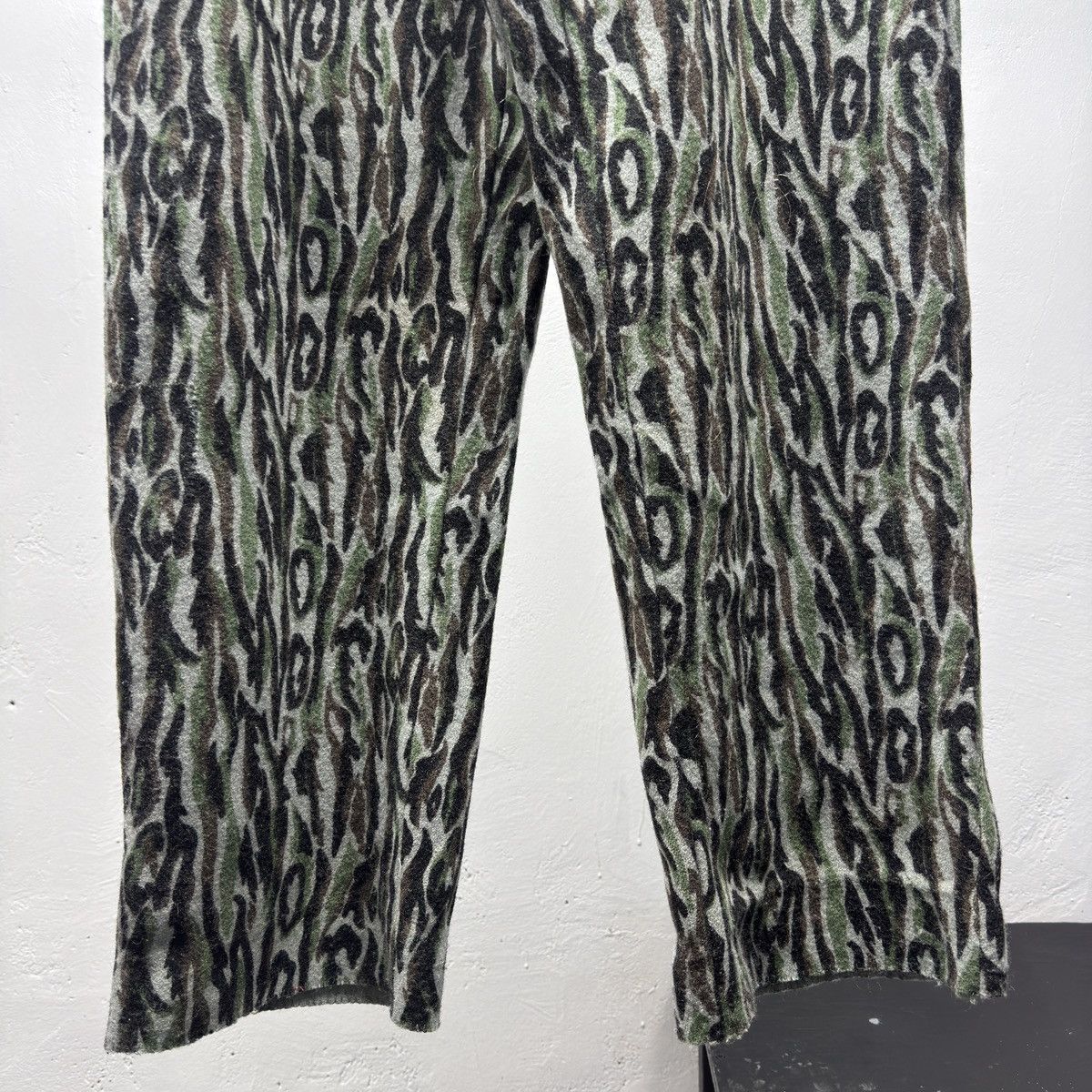Vintage 80s Woolrich Shadow Bark Wool Camo Pants ERD Grunge ERL Size US 36 / EU 52 - 7 Thumbnail