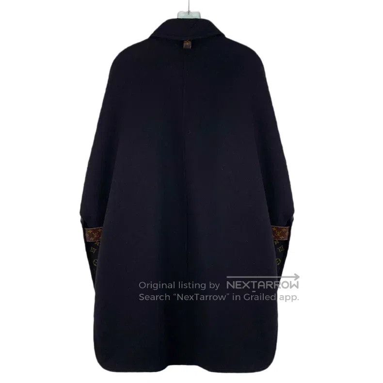Louis Vuitton Louis Vuitton Wool lapel cloak coat in black with full pri Size XS / US 0-2 / IT 36-38 - 2 Thumbnail