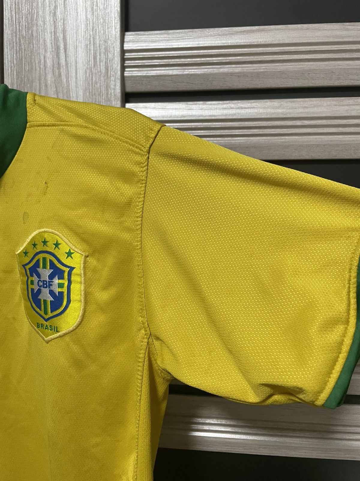 Nike × Vintage Nike Brazil National Team #8 Kaka 2006/2007 Home Jersey Kit Size US M / EU 48-50 / 2 - 3 Thumbnail