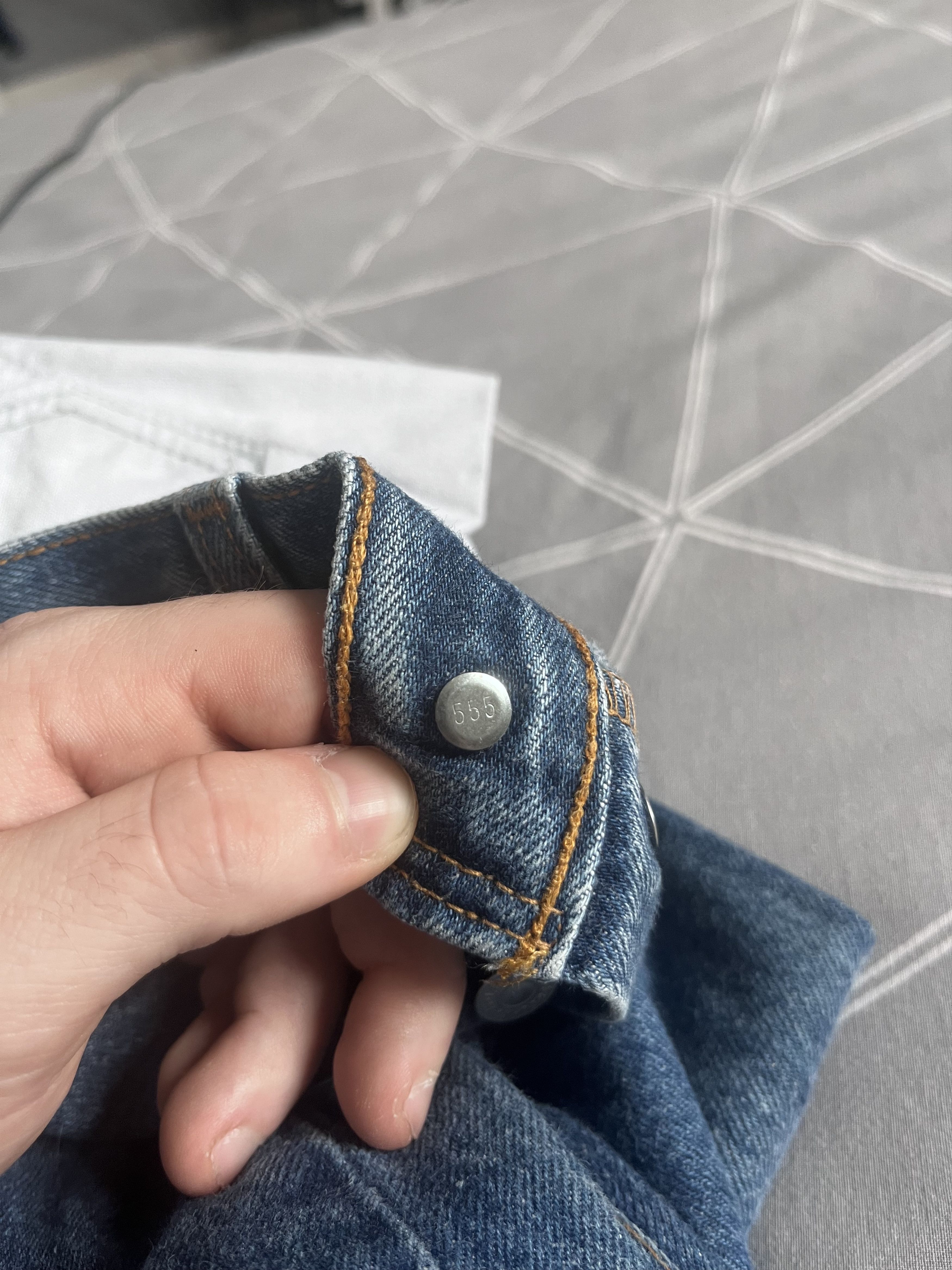 Levi's Vintage Levi’s 501XX Made USA 1997 – 555 Valencia Street Size US 29 - 9 Thumbnail