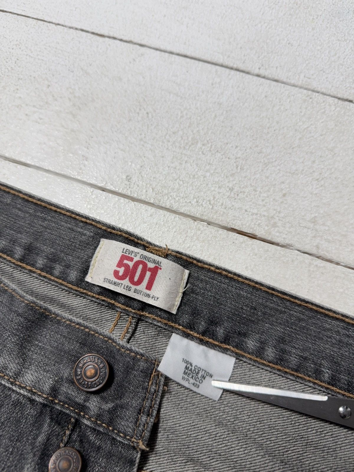 Levi's 00s Levi’s 501 Original Grey Jeans Button Fly Made in Mexico Size US 36 / EU 52 - 9 Thumbnail