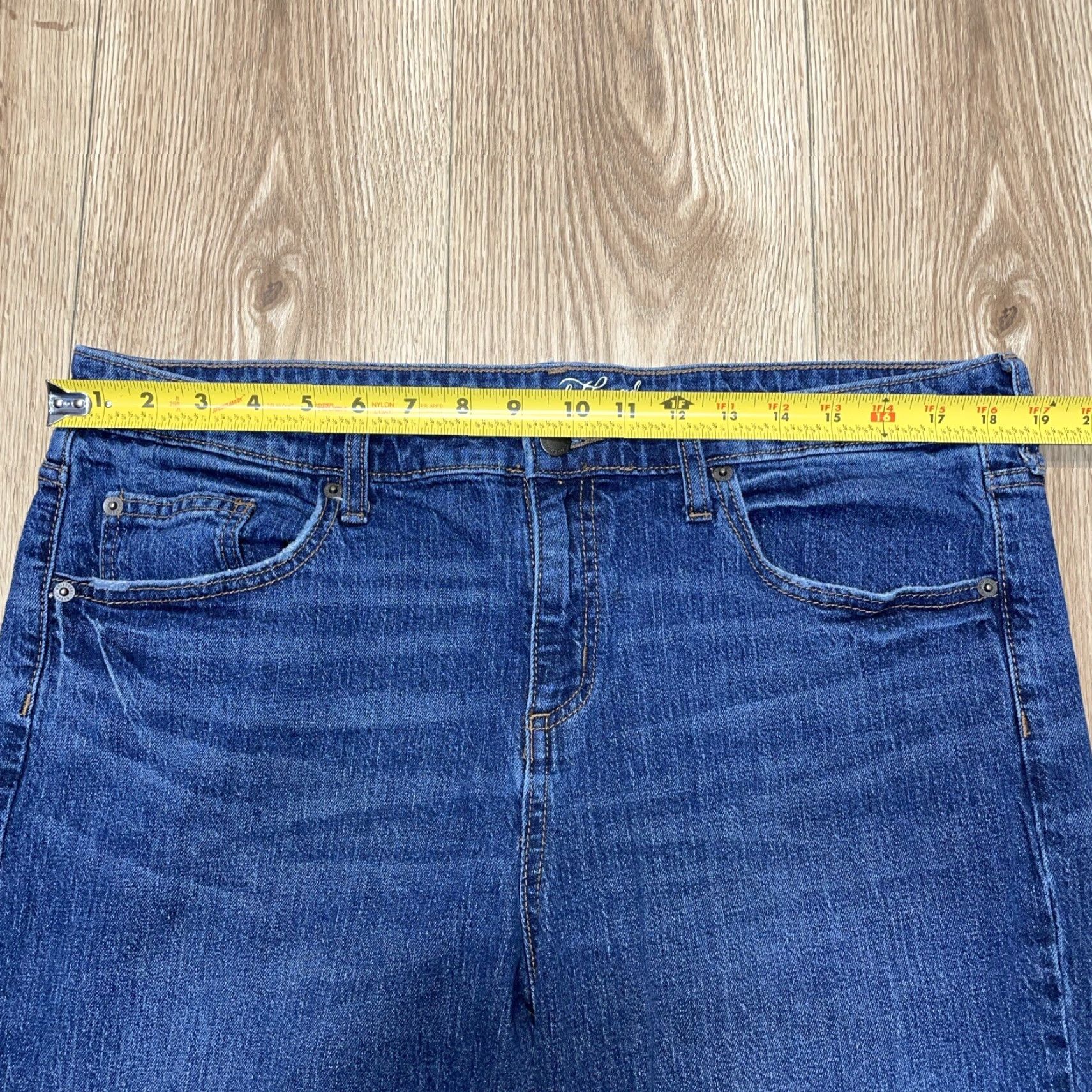Vintage VINTAGE Universal Thread Women's Jeans Boyfriend Style Size 16 Blue Cotton Blend 90s, Casual, Casual Wear Size 38" / US 16 / IT 52 - 5 Thumbnail