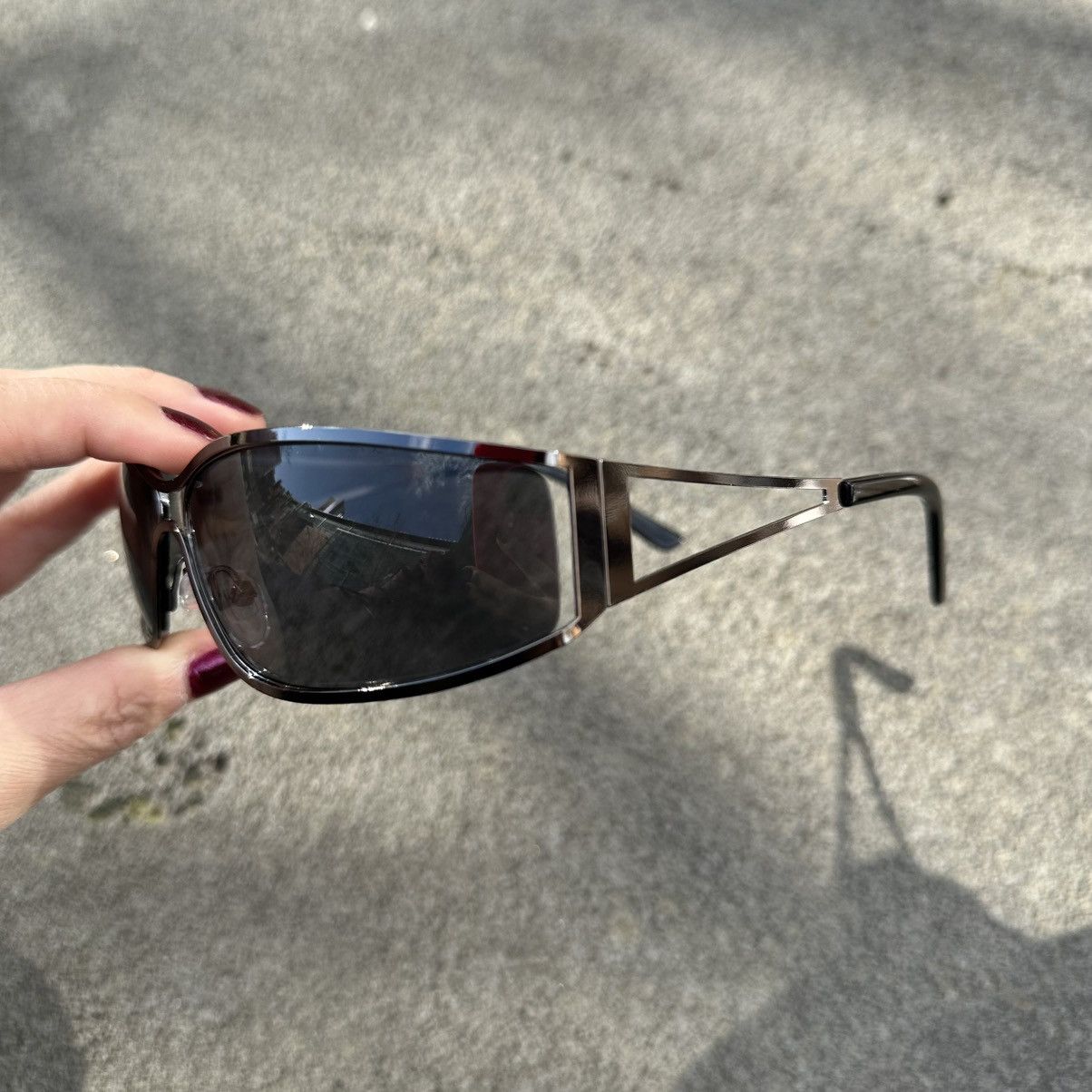 Other Y2K Unisex Sunglasses Retro Fashion Shades XY5902-02 Size ONE SIZE - 2 Thumbnail