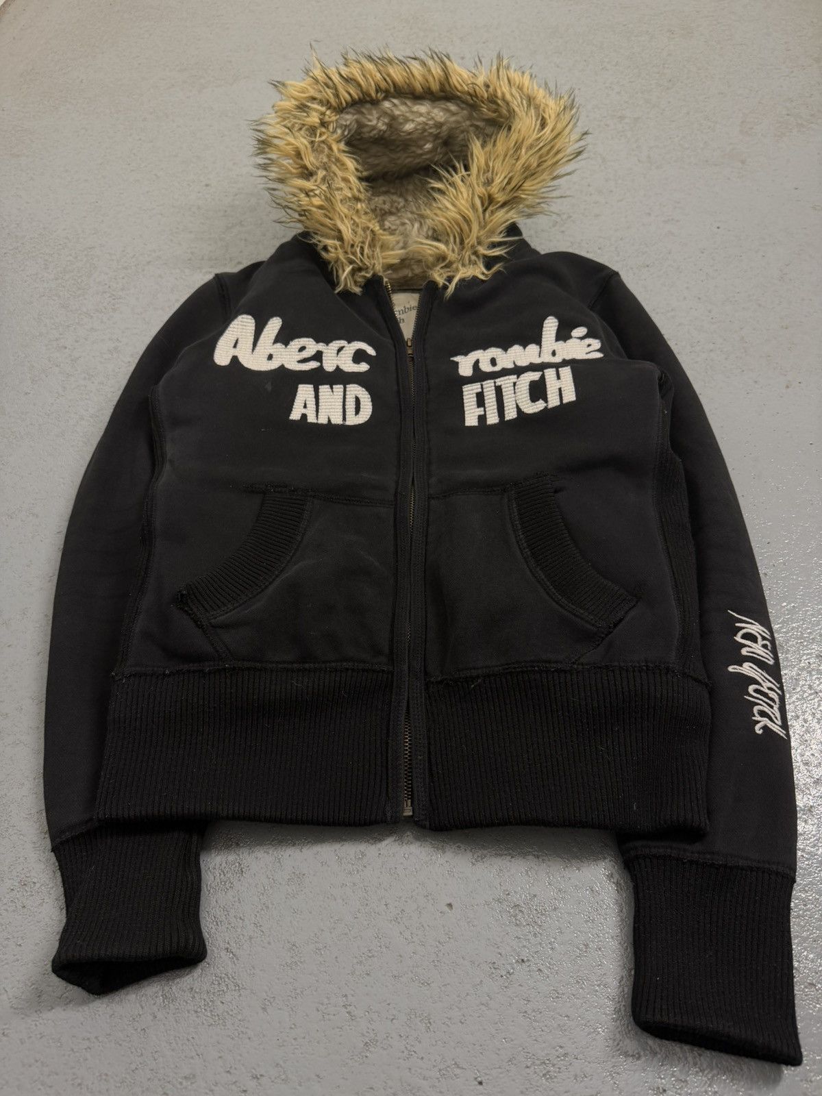 Abercrombie & Fitch Abercrombie & Fitch New York Fur Y2K Zip Hoodie Size M / US 6-8 / IT 42-44 - 4 Thumbnail