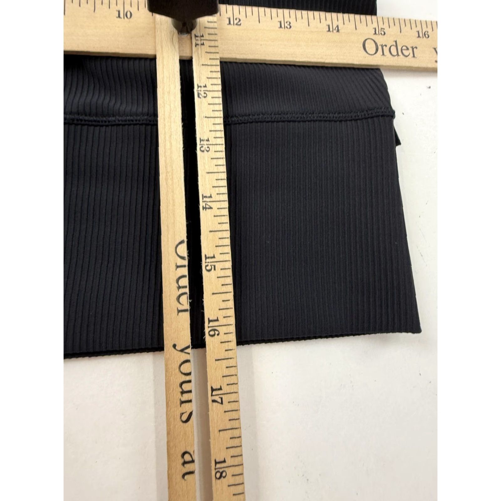 Lululemon Lululemon Sports Bra Womens M Black Ribbed Longline V Neck Yoga Gym Top Size M / US 6-8 / IT 42-44 - 6 Thumbnail