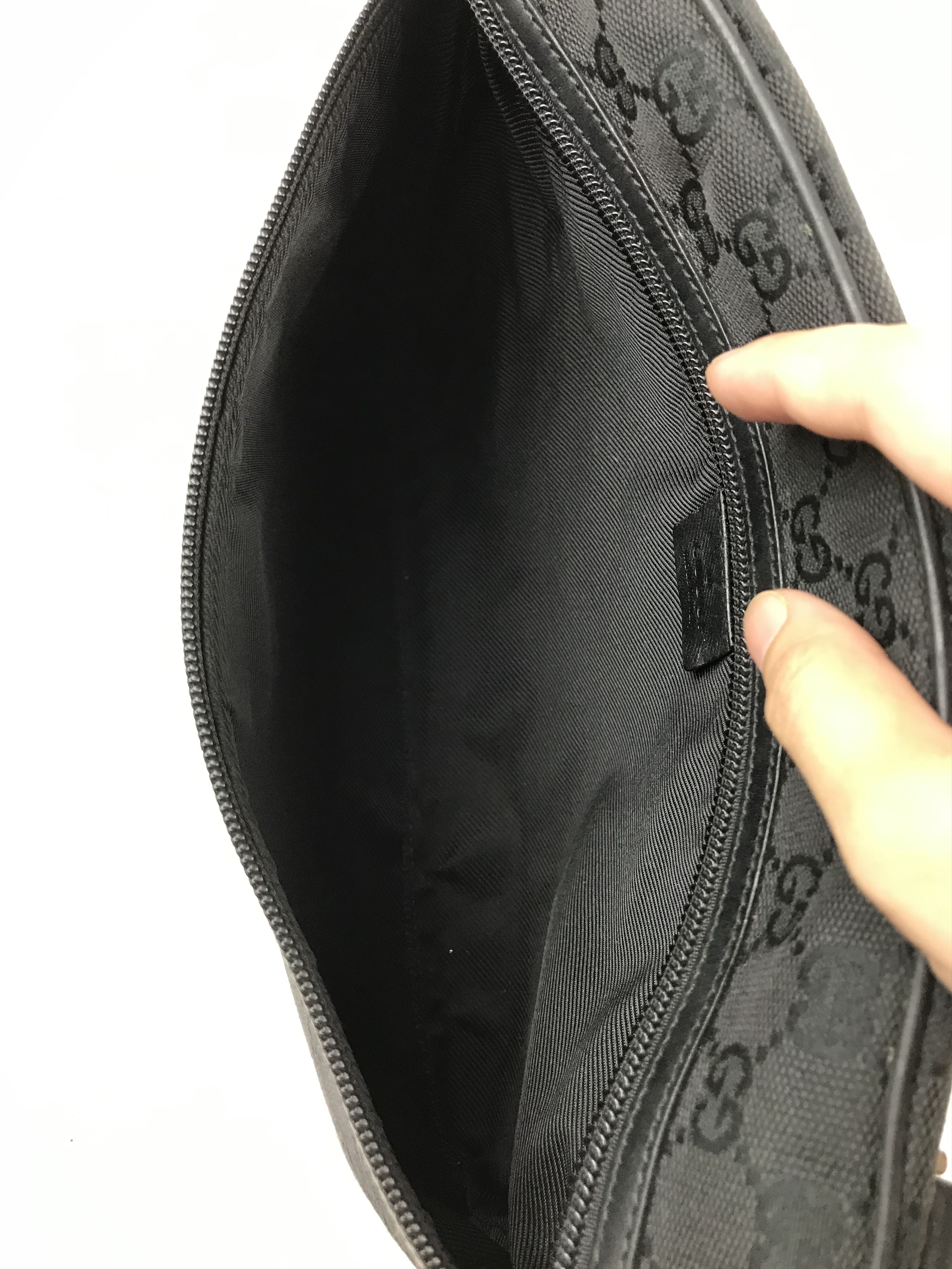 Gucci Vintage Gucci Messenger Bag Full Monogram Size ONE SIZE - 20 Thumbnail