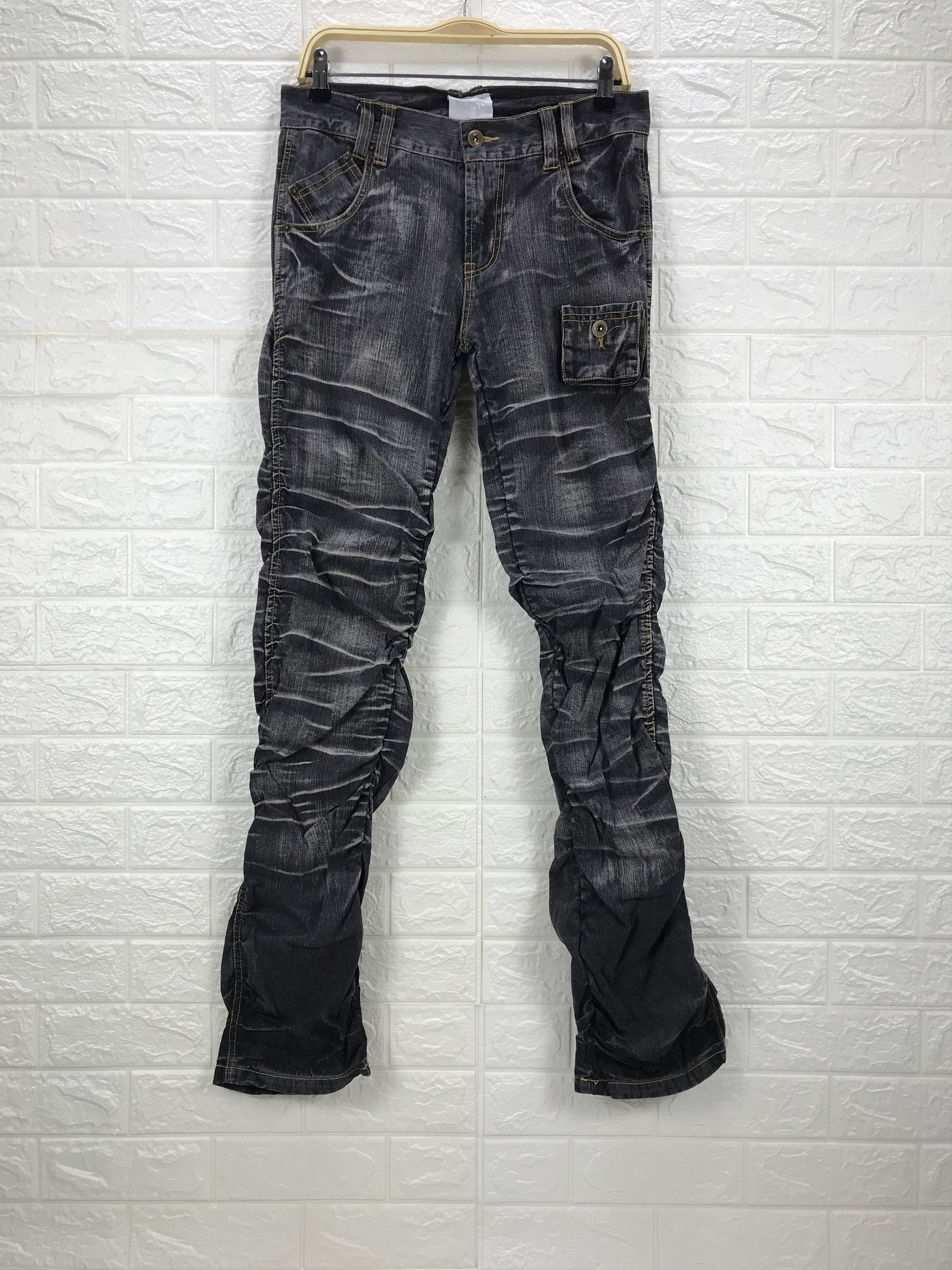 Japanese Brand Japanese Halham Punk Style Faded Black Wrinkle Leg Jeans Size US 32 / EU 48 - 1 Thumbnail