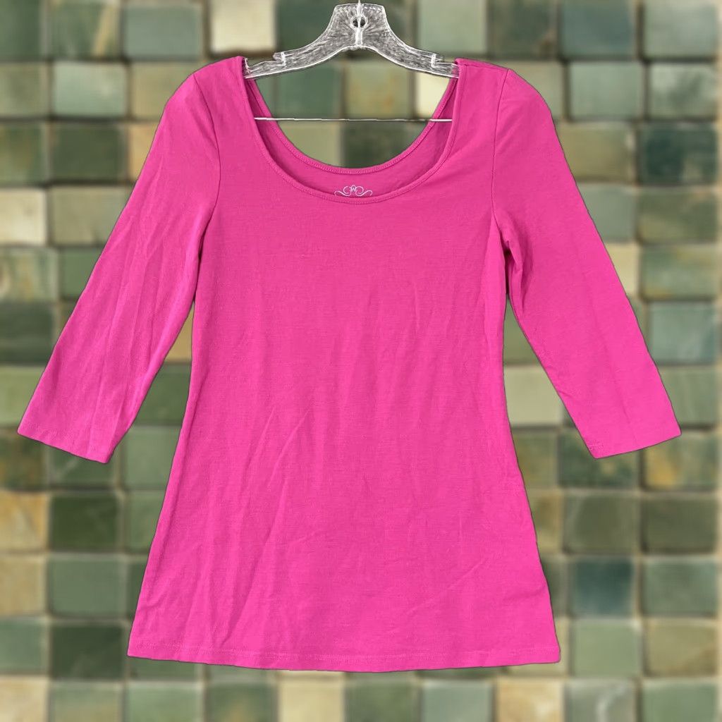 Old Navy VINTAGE? Old Navy Blouse Women Pink 3/4 Sleeve Round Neck Size S Adult Women Shirt Size S / US 4 / IT 40 - 1 Thumbnail