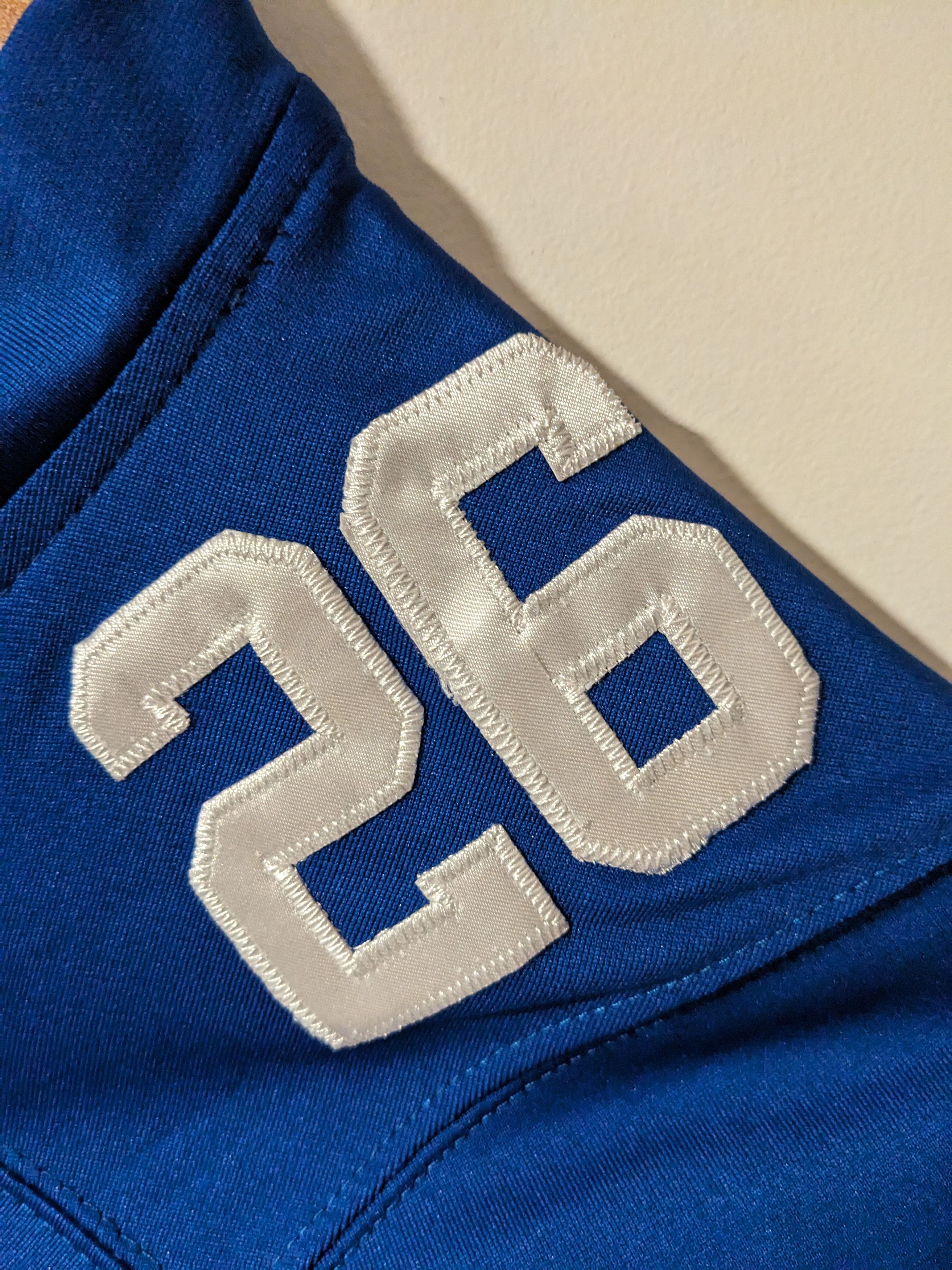 NFL × Nike New York Giants NFL Football Nike Barkley YOUTH Jersey Size US M / EU 48-50 / 2 - 8 Thumbnail