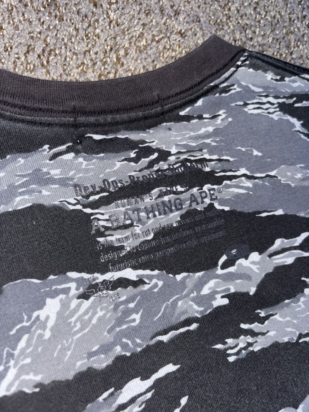 Bape Bape tiger 2017 t-shirt Size US S / EU 44-46 / 1 - 5 Thumbnail