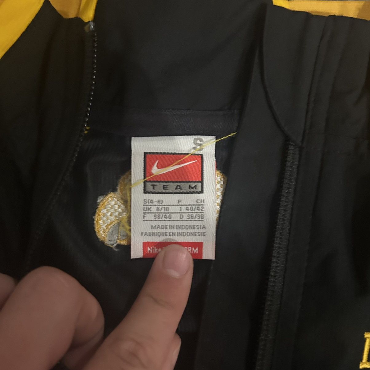 Nike VNTG Nike Team Iowa Hawkeyes track jacket Size US S / EU 44-46 / 1 - 2 Thumbnail