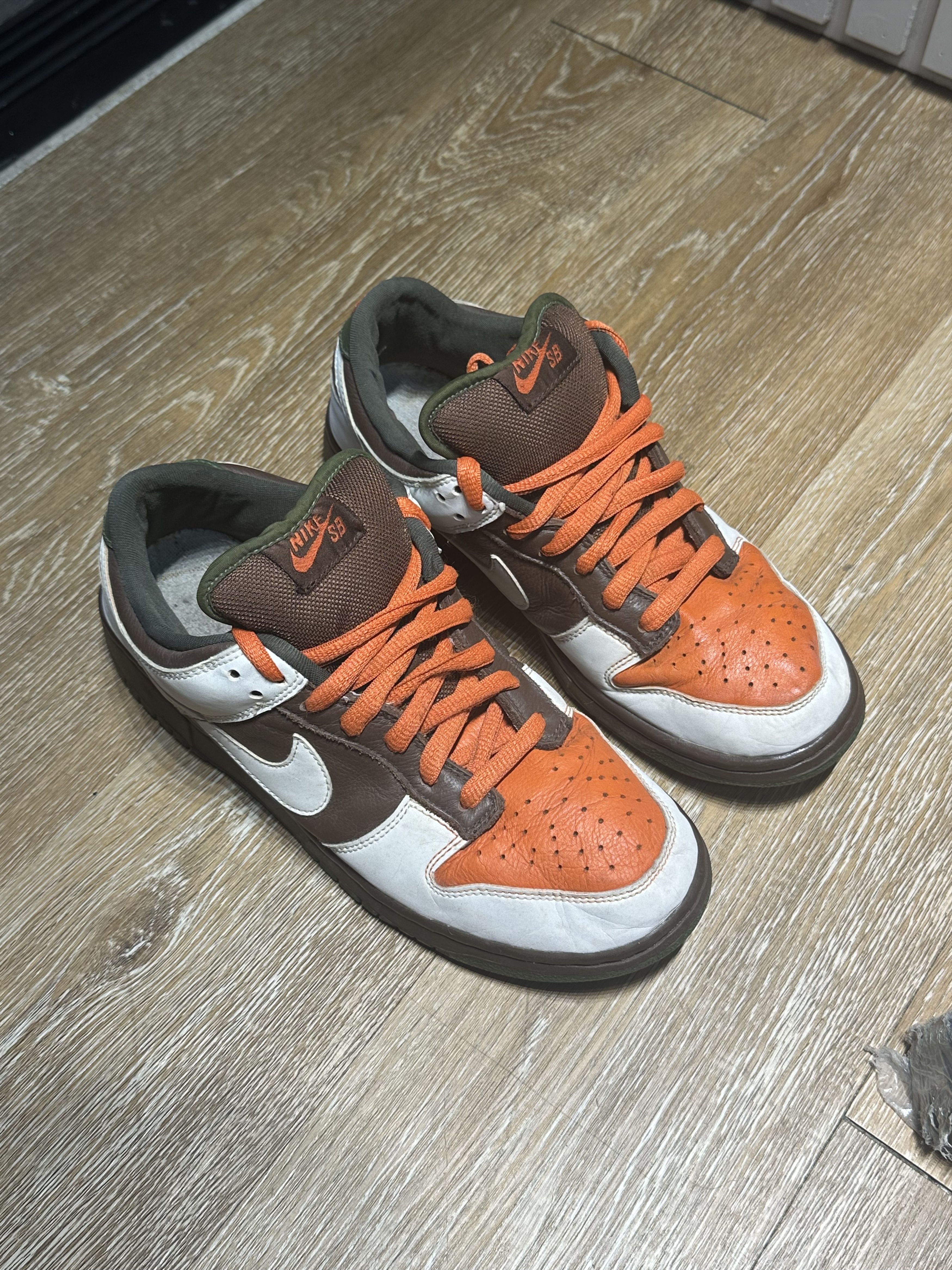 Nike nike dunk low oompa loompa Size US 9 / EU 42 - 2 Thumbnail