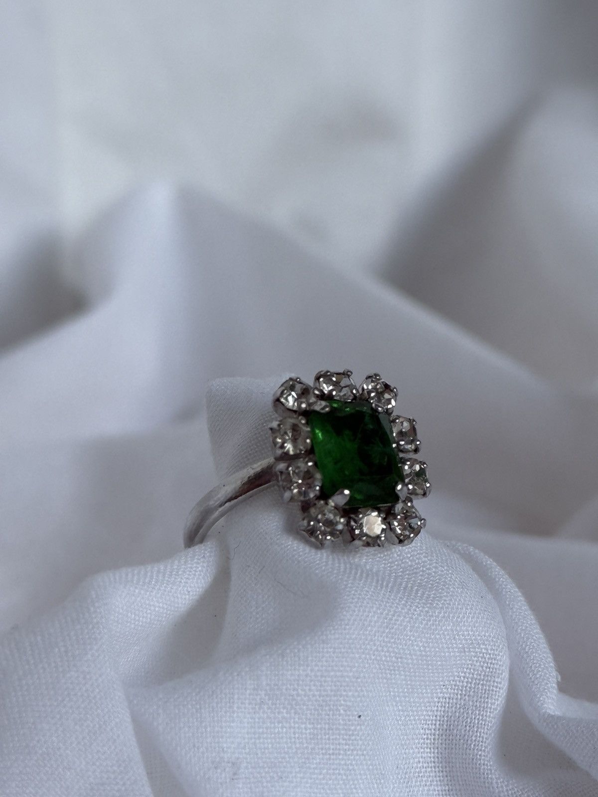 Dior Christian Dior Extremly Rare Ring Green Stone and crystals Size ONE SIZE - 4 Thumbnail