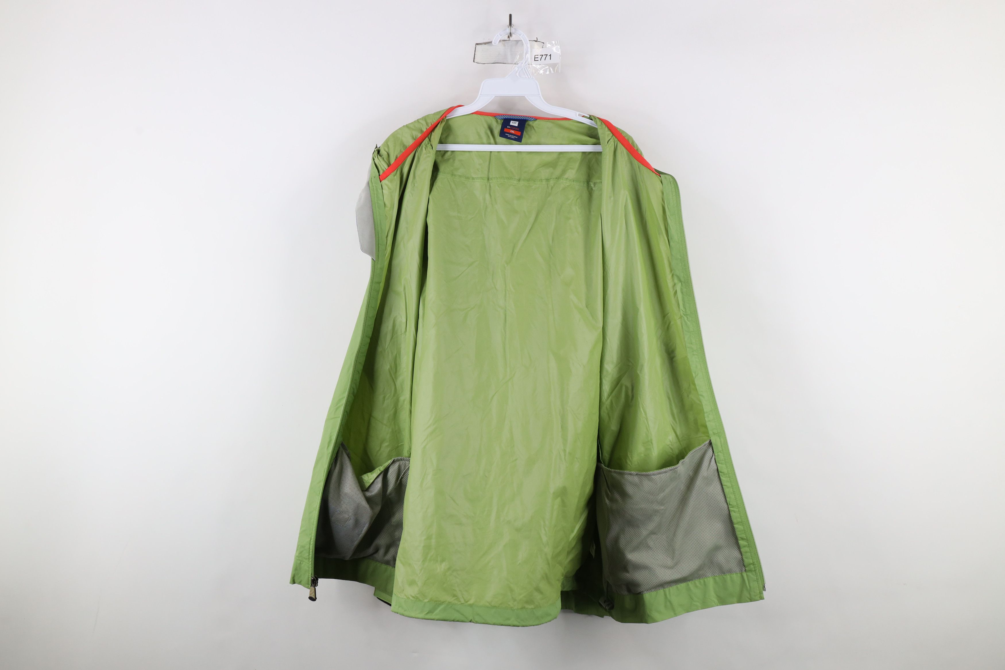 Gap × Vintage Vintage Y2K 2004 Gap Spell Reflective Packable Hooded Jacket Size US XXL / EU 58 / 5 - 9 Thumbnail
