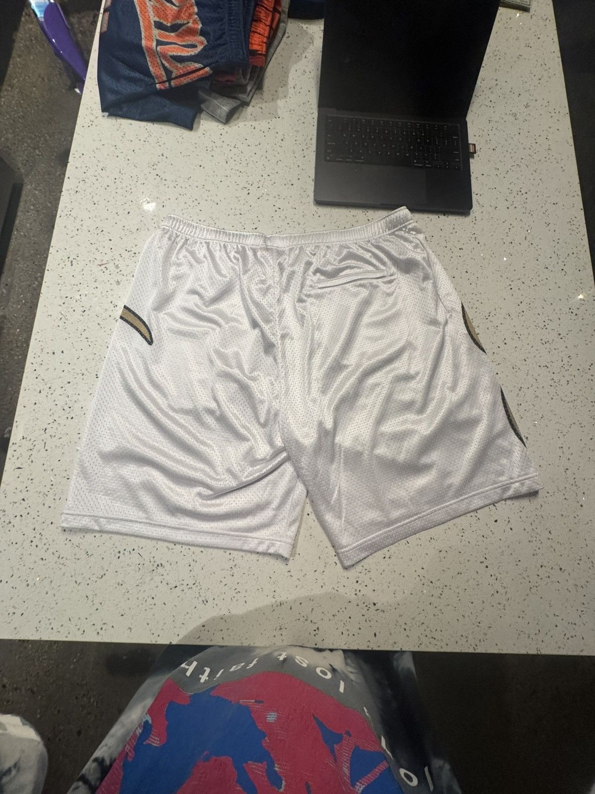 Supreme Supreme Big Script Mesh Shorts Size US 36 / EU 52 - 4 Thumbnail