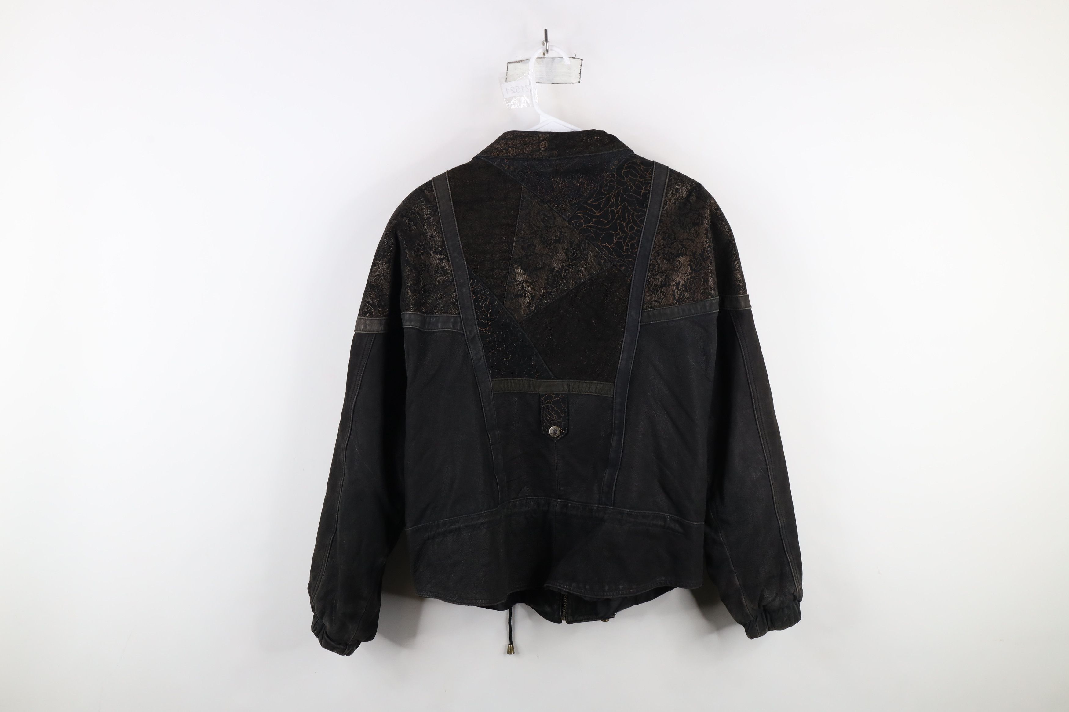 Vintage Vintage 90s Streetwear Paisley Suede Leather Bomber Jacket Size L / US 10 / IT 46 - 13 Thumbnail
