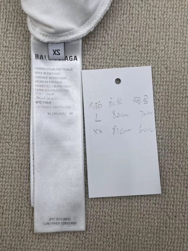 Balenciaga Balenciaga Letter Heart Printed Short Sleeve T-Shirt, Loos Size US XS / EU 42 / 0 - 5 Thumbnail