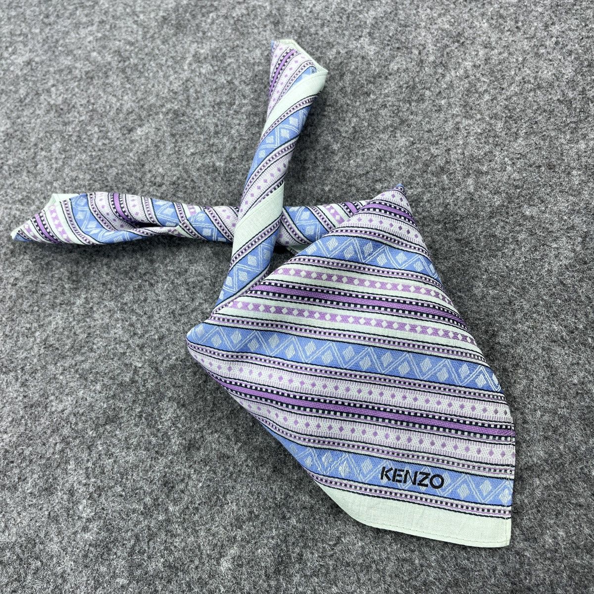 Kenzo Kenzo Handkerchief / Bandana / Neckerchief / Headscarf B1042 Size ONE SIZE - 8 Thumbnail