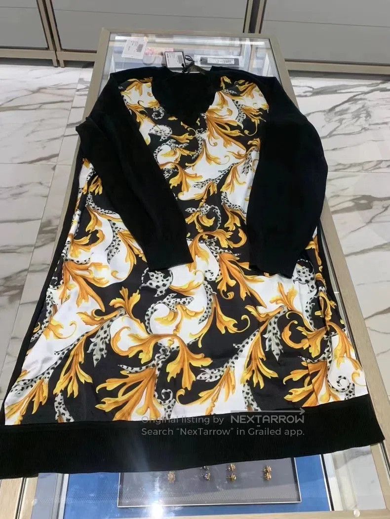 Versace Versace Classic baroque skirt Size L / US 10 / IT 46 - 7 Thumbnail